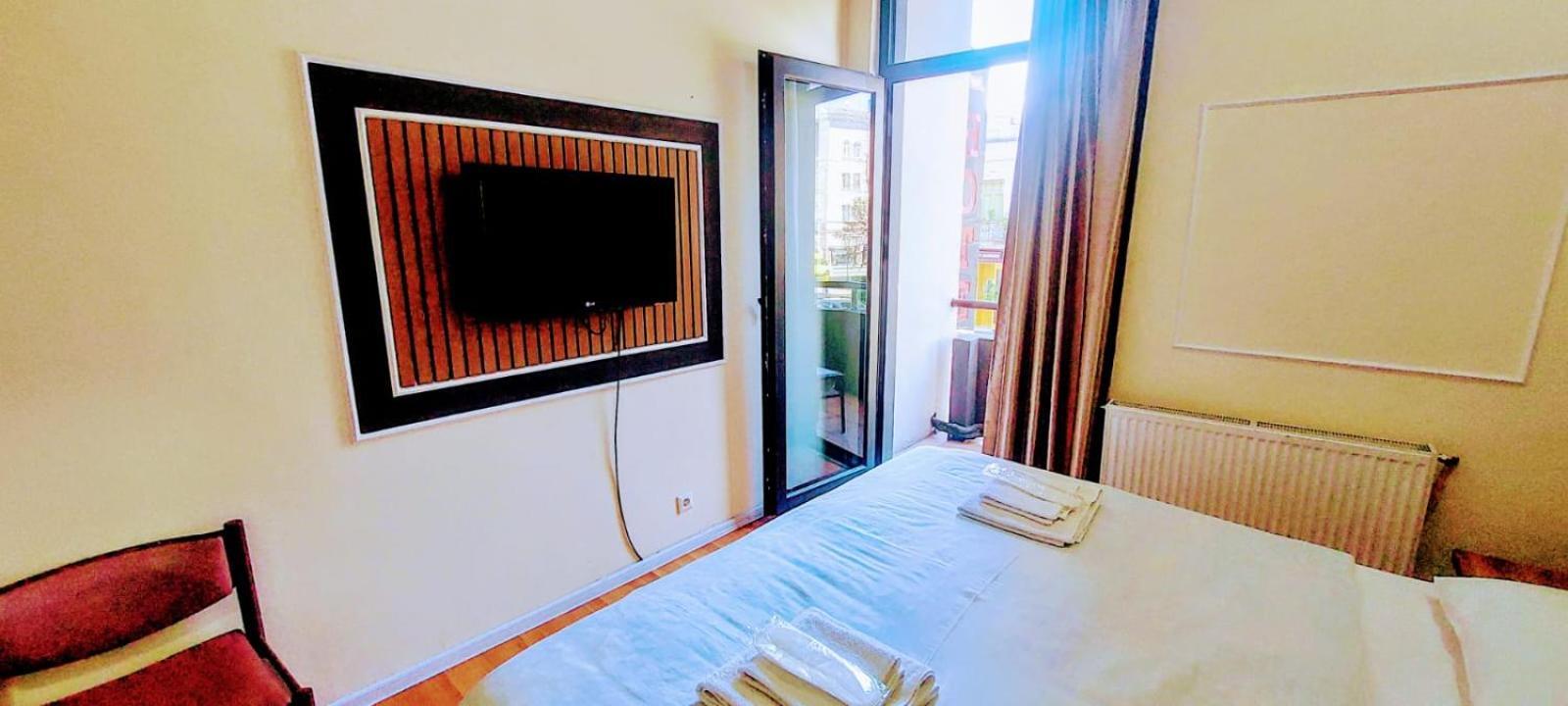 Metrepol Hotel Batumi Exterior photo